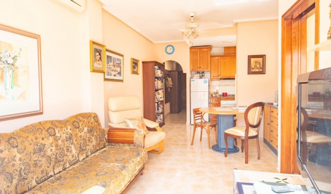 Sprzedaż - Apartament - Torrevieja - Centro