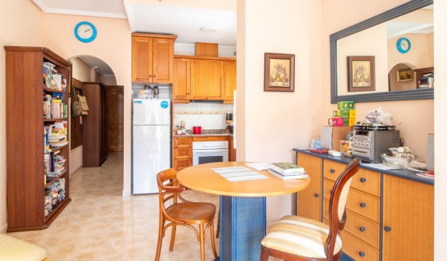 Sprzedaż - Apartament - Torrevieja - Centro