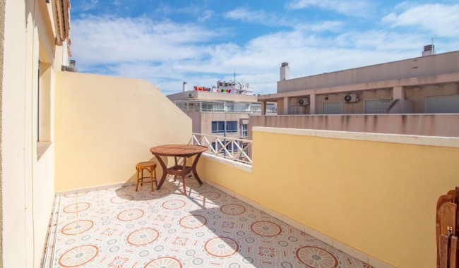 Sprzedaż - Apartament - Torrevieja - Centro
