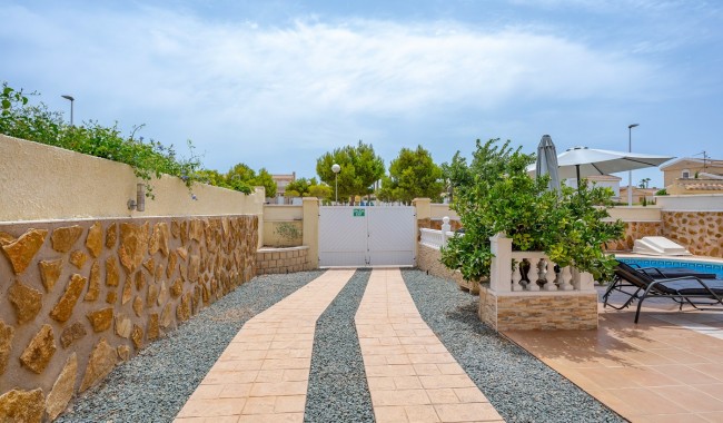 Resale - Villa - Gran Alacant - Costa Blanca