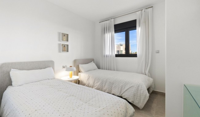 Resale - Apartment - Orihuela Costa - Cabo Roig
