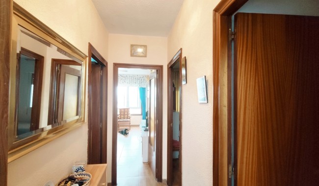Resale - Apartment - Orihuela Costa - La Zenia