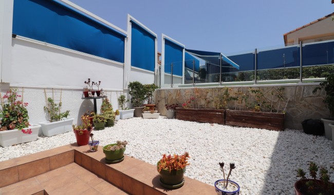 Resale - Villa - Algorfa - Montebello