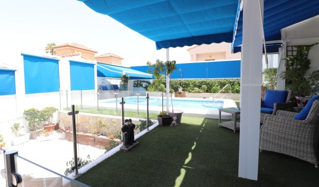 Resale - Villa - Algorfa - Montebello