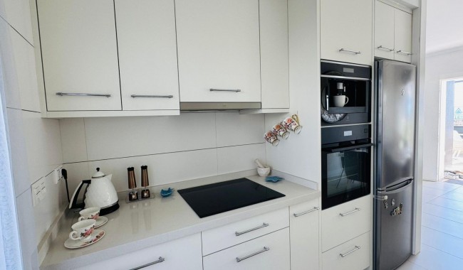 Resale - Apartment - Orihuela Costa - Cabo Roig
