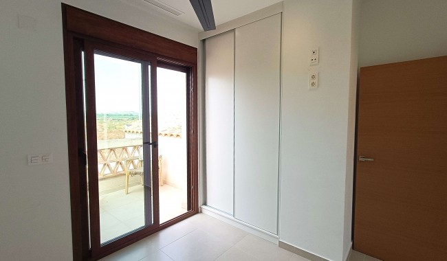 Resale - Villa - Benijófar