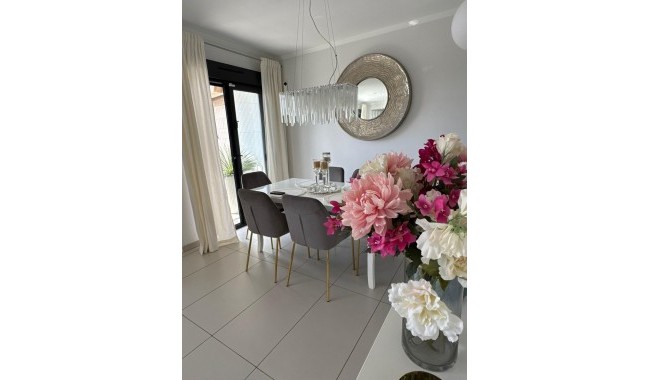 Resale - Apartment - Orihuela Costa - Cabo Roig