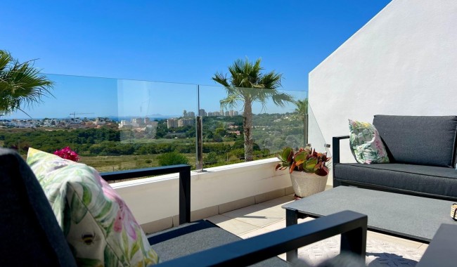 Resale - Apartment - Orihuela Costa - Cabo Roig
