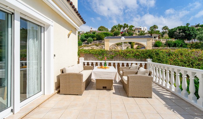 Resale - Villa - Alicante - El Campello