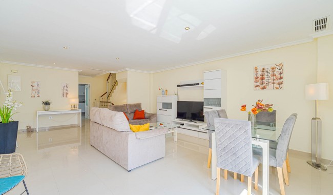 Resale - Villa - Alicante - El Campello