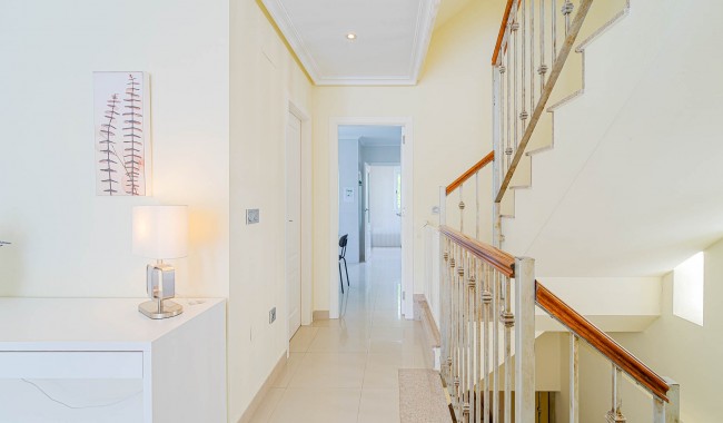 Resale - Villa - Alicante - El Campello