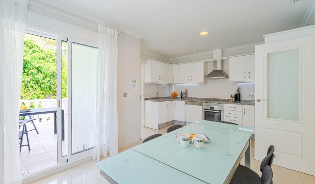 Resale - Villa - Alicante - El Campello