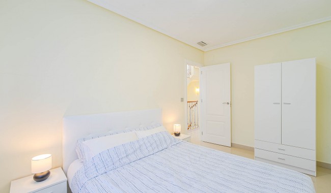 Resale - Villa - Alicante - El Campello