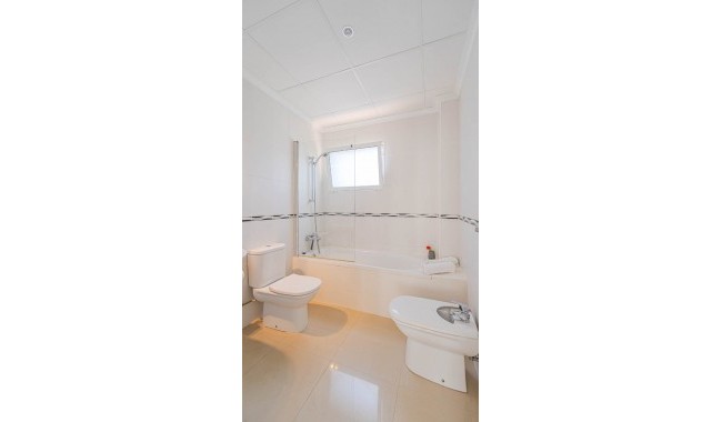 Resale - Villa - Alicante - El Campello