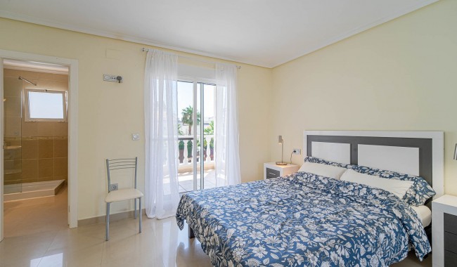 Resale - Villa - Alicante - El Campello