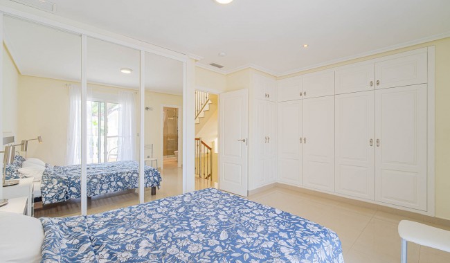 Resale - Villa - Alicante - El Campello