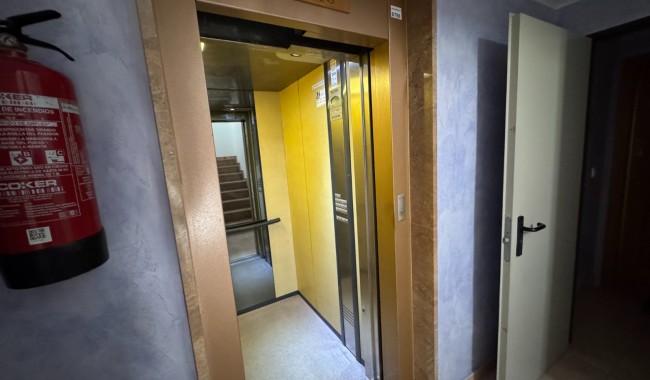 Resale - Apartment - Guardamar - South Park