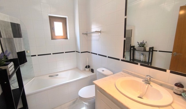 Segunda mano - Apartamento - Algorfa