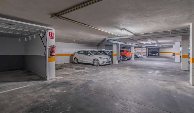 Resale - Parking - Torrevieja - Parque de Las Naciones