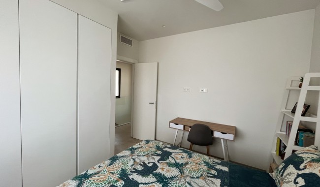 Resale - Villa - Los Montesinos - La Herrada