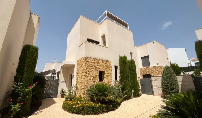 Villa - Resale - Ciudad Quesada/Rojales - Pueblo Bravo