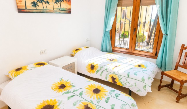 Resale - Townhouse - Algorfa - La Finca golf