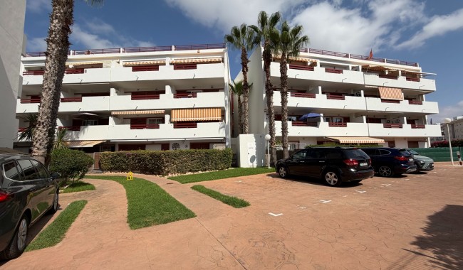 Resale - Apartment - Orihuela - Playa Flamenca