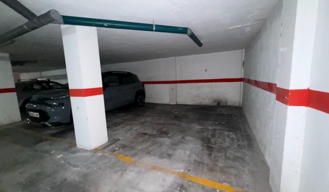 Resale - Parking - Torrevieja - Playa del cura