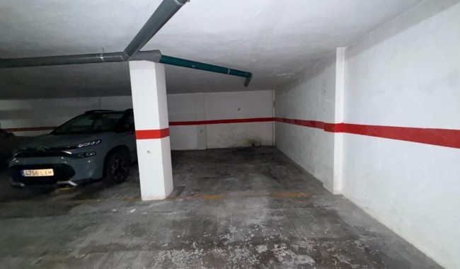 Resale - Parking - Torrevieja - Playa del cura