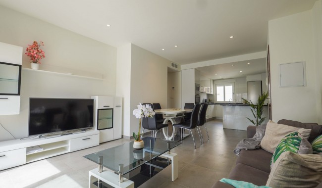 Sprzedaż - Apartament - Torrevieja - Aguas Nuevas