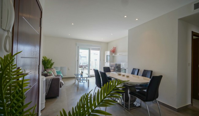Sprzedaż - Apartament - Torrevieja - Aguas Nuevas