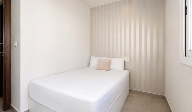 Sprzedaż - Apartament - Torrevieja - Aguas Nuevas