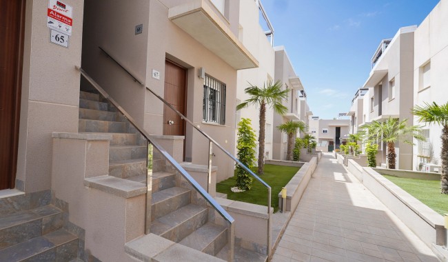 Sprzedaż - Apartament - Torrevieja - Aguas Nuevas