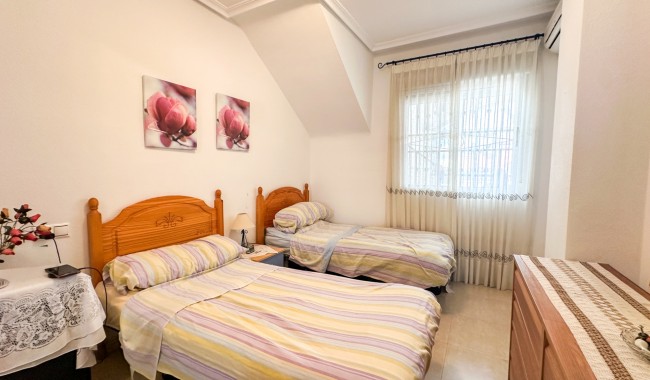 Segunda mano - Apartamento - Orihuela Costa - Punta Prima