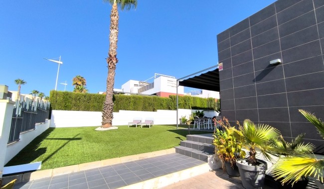 Resale - Quatro house - Algorfa