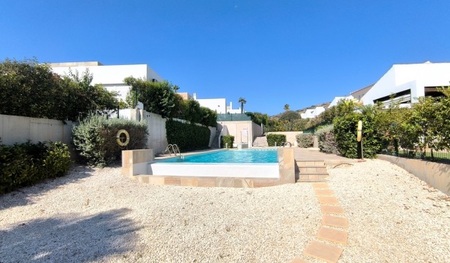 Resale - Quatro house - Algorfa