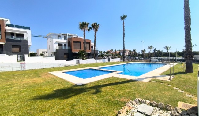 Resale - Quatro house - Algorfa