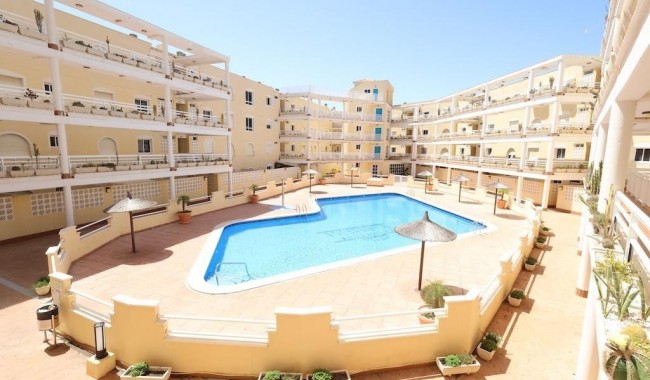 Leilighet - Brukt - Orihuela Costa - Dehesa de Campoamor