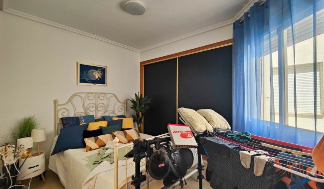Wynajem długoterminowy - Apartament - Torrevieja - Antonio Machado