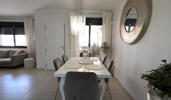 Resale - Apartment - Orihuela Costa - Cabo Roig