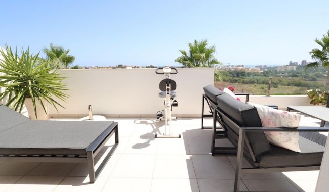 Resale - Apartment - Orihuela Costa - Cabo Roig