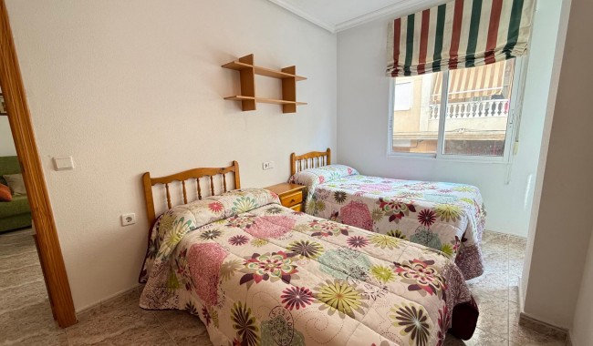 Sprzedaż - Apartament - Torrevieja - Playa del cura