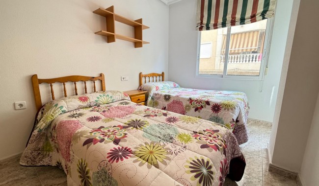 Sprzedaż - Apartament - Torrevieja - Playa del cura