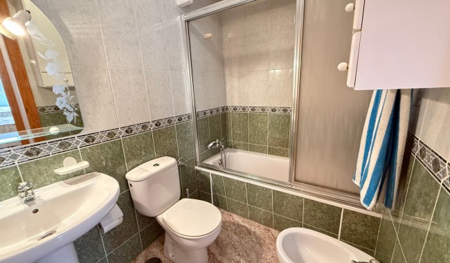 Sprzedaż - Apartament - Torrevieja - Playa del cura