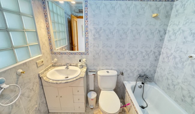 Resale - Apartment - Guardamar - South Park