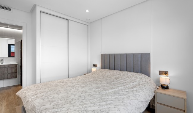 Resale - Apartment - Orihuela - Costa Blanca South