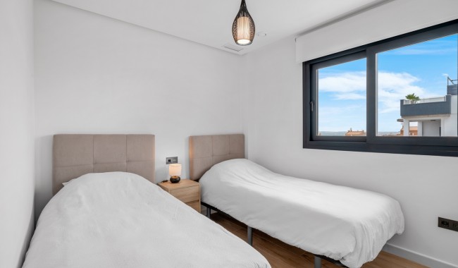 Resale - Apartment - Orihuela - Costa Blanca South