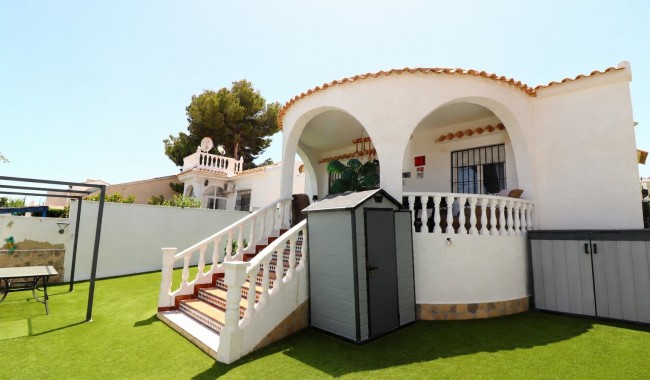 Villa - Begagnad - Orihuela Costa - Villamartín