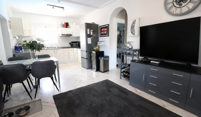 Begagnad - Villa - Orihuela Costa - Villamartín