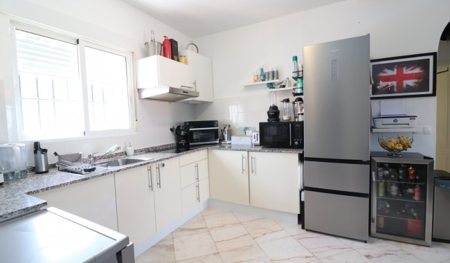 Begagnad - Villa - Orihuela Costa - Villamartín